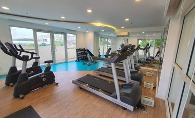 1 Bedroom For Rent in Palm Beach Villas Pasay