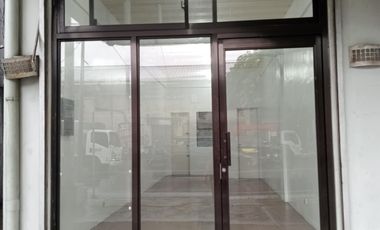 Commercial Space for Rent along highway in Laguna