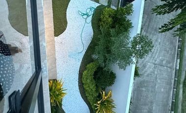 Spacious 3-Storey 5-Bedroom Modern House with Pool Near SM Pampanga