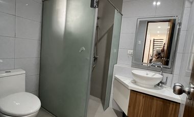 5 Bedroom Townhouse for Sale in Sta. Mesa Manila