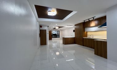 5 Bedroom Townhouse for Sale in Sta. Mesa Manila