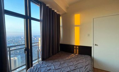 3BR Furnished Penthouse w/ Balcony & Parking FOR LEASE / RENT at Knightsbridge Makati