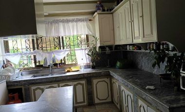 Beach house for rent 12 bedrooms 11 toilet and bath in Poblacion Panglao Bohol