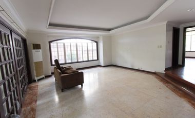 3 Bedroom House For Rent - Green Meadows, Pasig