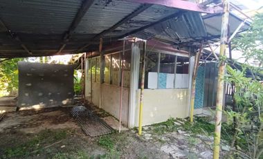 213sqm clean title house and lot walking distance to the sea water