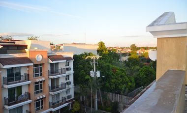 PRICED TO SELL. 3 bedroom modern condo near NAAIA AIRPORT and European School in Palm Grove Paranaque