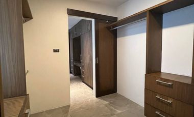 McKinley Hill Village 5BR For Lease!