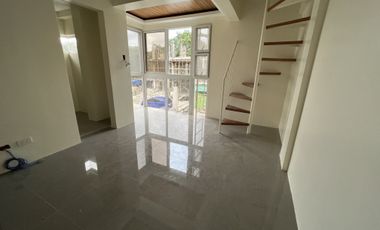 For Sale 4 Bedroom  2 Storey House & Lot in brgy Ampid 1 San Mateo Rizal KSA