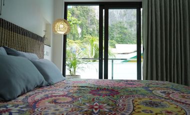 3BR+maidroom villa in el nido downtown with private pool and cliff view