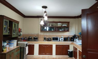 4bedroom house in a Prime Location - Metropolis subd - Cebu City repriced to 10M