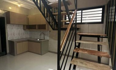 Townhouse For Sale in North Caloocan