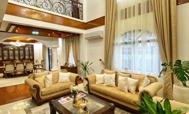5 Bedroom, 6 Car Garage House and Lot for SALE