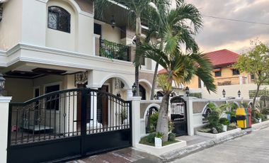 5 Bedroom, 6 Car Garage House and Lot for SALE
