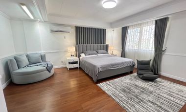 5 Bedroom, 6 Car Garage House and Lot for SALE