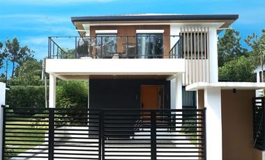 Samantha Model – A Grand 5-Bedroom Home in Victoria South of Alabang