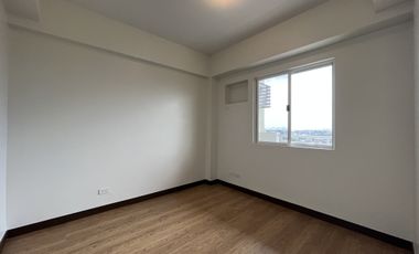 2BR Condo Unit with Parking for Sale at The Atherton, Parañaque City