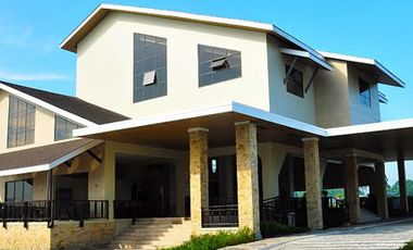 3BR Thea Unit Townhouse for Sale in Tapia, General Trias, Cavite
