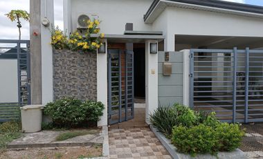 For sale almost brand new bungalow in Villaggio Telabastagan Sn. Fernando Pamp.