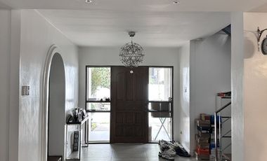 VALLE VERDE 1: House For Rent, 3BR Plus Den, Lot area 443 sqm, Floor area 400m2