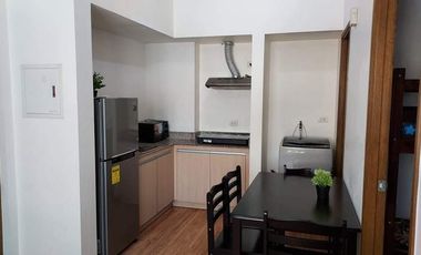 2 Bedroom For Rent in Palm Beach Villas near Mall Of Asia Pasay