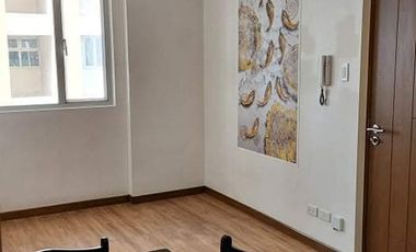 2 Bedroom For Rent in Palm Beach Villas near Mall Of Asia Pasay