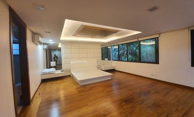 Ayala Alabang Modern House with pool near Filivest Hillsborough BGC