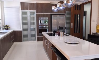 Ayala Alabang Modern House with pool near Filivest Hillsborough BGC