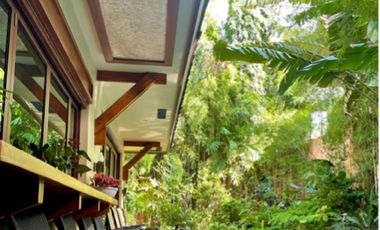 RUSH! AYALA ALABANG TRI-LEVEL HOUSE AND LOT FOR SALE!