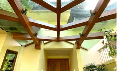 RUSH! AYALA ALABANG TRI-LEVEL HOUSE AND LOT FOR SALE!