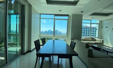 Penthouse unit for rent in Grand Hamptons, BGC