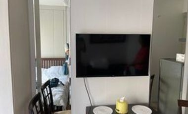 Studio Type Condotel For Rent w/ Internet in Santa Rosa, Laguna