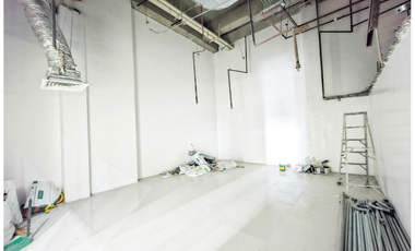 Office Space For Rent in One World Place 32nd Street, Bonifacio Global City