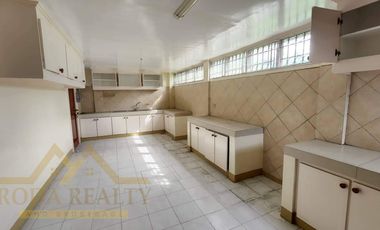 For Sale 560sqm House and Lot!