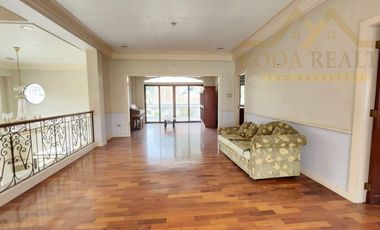 For Sale 560sqm House and Lot!