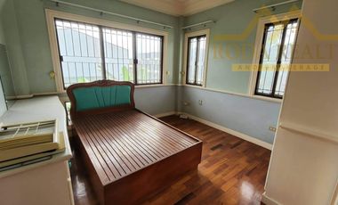 For Sale 560sqm House and Lot!