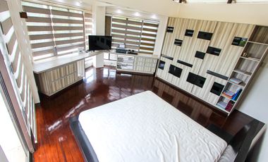 For Sale: Luxurious 5-Bedroom Sea View with Indoor Pool at Amara Subdivision