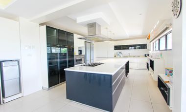 For Sale: Luxurious 5-Bedroom Sea View with Indoor Pool at Amara Subdivision