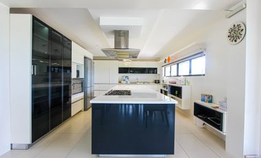 For Sale: Luxurious 5-Bedroom Sea View with Indoor Pool at Amara Subdivision