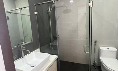 FOR SALE: Spacious 4-Bedroom Townhouse with Basement in Kapitolyo, Pasig City