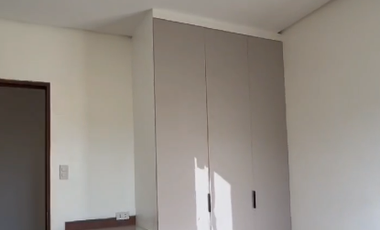 Single-Detached Houses and Lots in Alabang