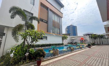 Stylish Modern Townhouse With Oriental/ European Theme For Sale in San Juan City