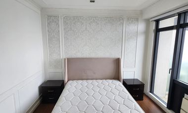 The Gramercy Residences Condo for sale