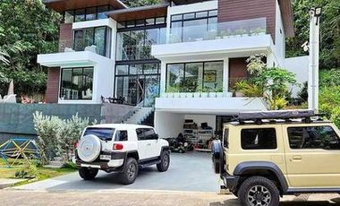 4BR House and Lot for Sale in Sun Valley Golf & Estates Antipolo