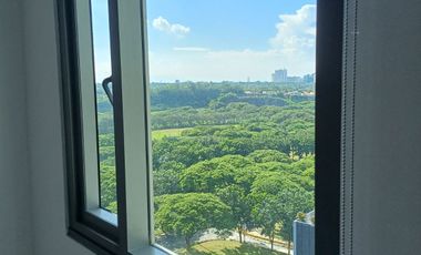 Rush Sale! 2 Bedroom Unit in Bristol at Parkway Place, Alabang, Muntinlupa City