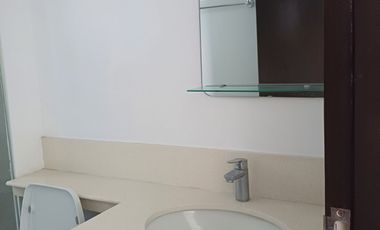 Rush Sale! 2 Bedroom Unit in Bristol at Parkway Place, Alabang, Muntinlupa City