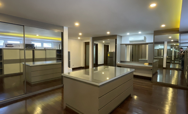 For Sale: Two-Storey House and Lot at Ayala Alabang Village in Muntinlupa City
