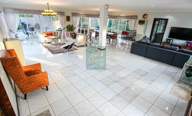 Luxury Oasis for Sale or Rent with Pool and Expansive Garden in Pajac, Lapu-Lapu
