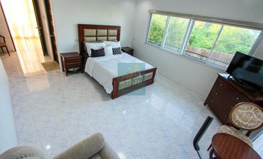Luxury Oasis for Sale or Rent with Pool and Expansive Garden in Pajac, Lapu-Lapu
