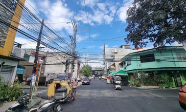 NEAR DLSU AND MAKATI CBD SPACIOUS 5BR CORNER TOWNHOUSE