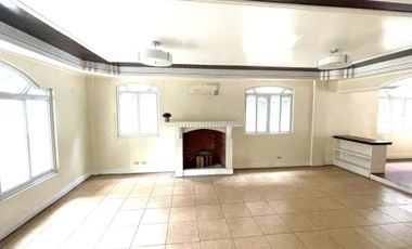 Rush Sale Hillsborough House and Lot with Big Garden